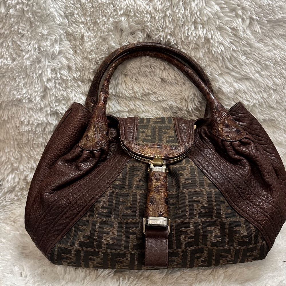 FENDI SPY ZUCCA
